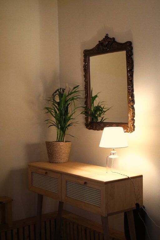 Tips for Creating a Cozy and Inviting Home Environment